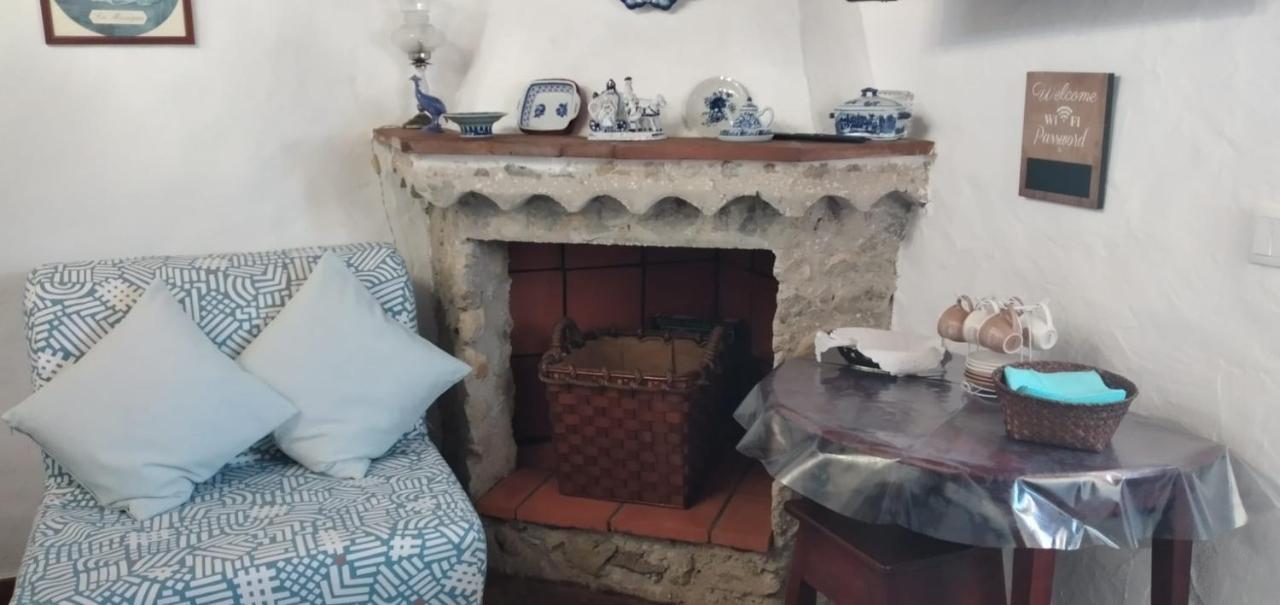 Casal Dos Carpinteiros - Carpenters Couple Villa Silveira  Екстериор снимка